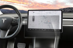 Tesla Model 3/Y Mat Ekran Koruyucu