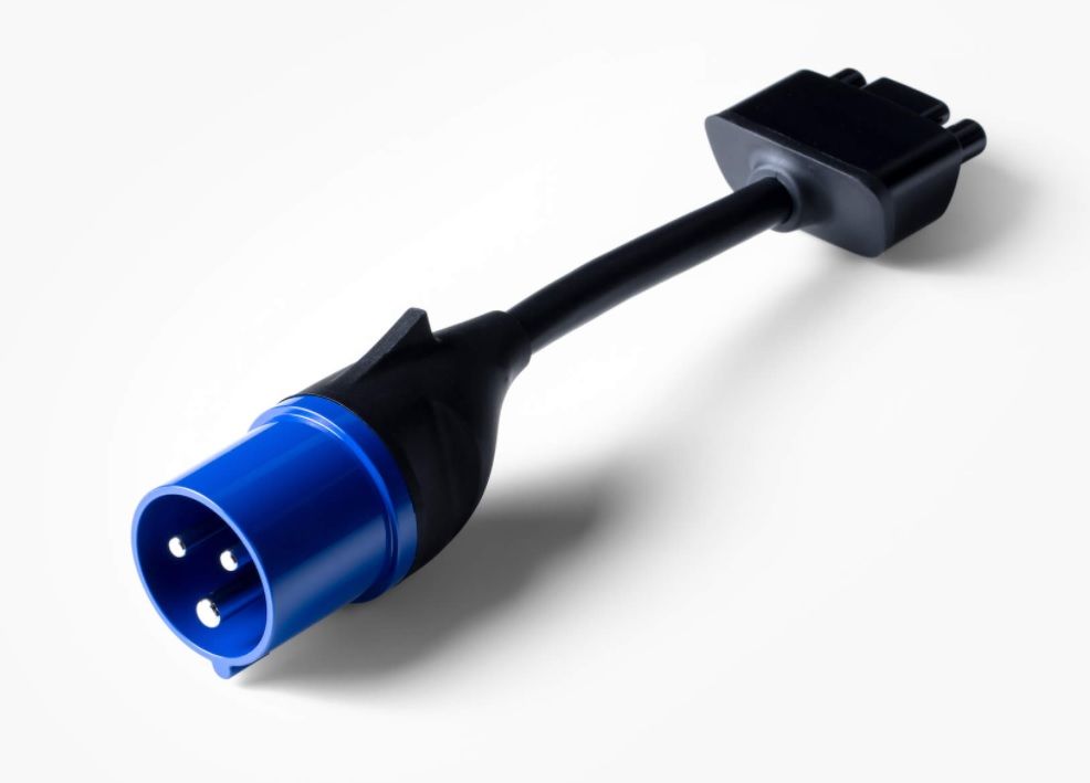 UMC 1 CEE 32A Adapter