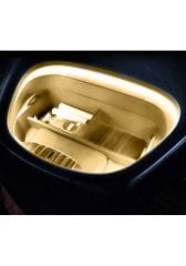 Tesla Model Y Ön Bagaj Aydınlatma