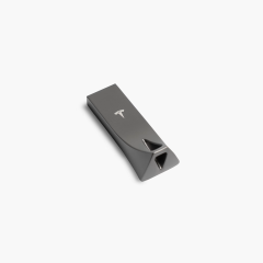 Tesla Model 3 USB Bellek