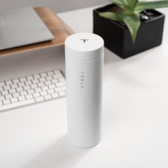 Tesla Beyaz Termos 650 ml